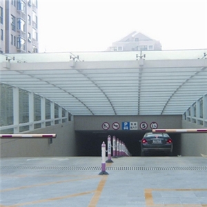 鋼結構雨棚